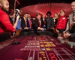 Panel kartu Joker Poker MH bernuansa kasino